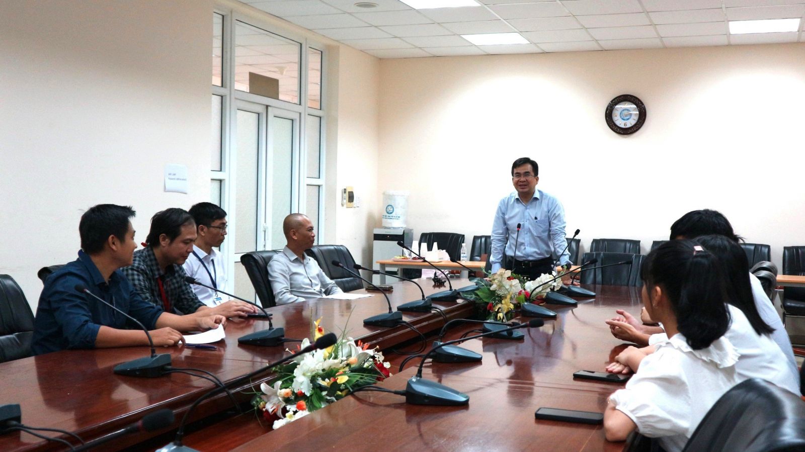 PGS. TS. Ngô Quốc Đạt - Phó Hiệu trưởng phụ trách Nhà trường phát biểu tại buổi lễ